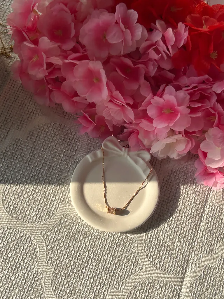 Radiant Column Chain(1).webp