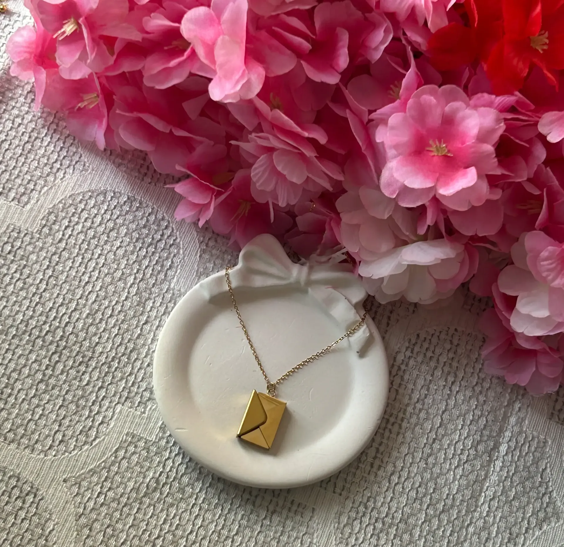 [CH-027] Envelope Locket "Love Note"